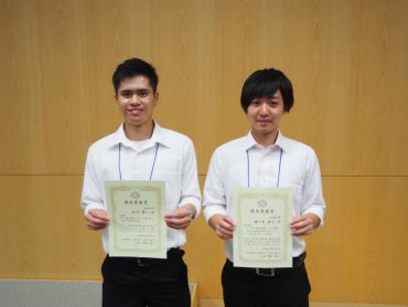 (左から)相川慧人さんと佐々木優介さん